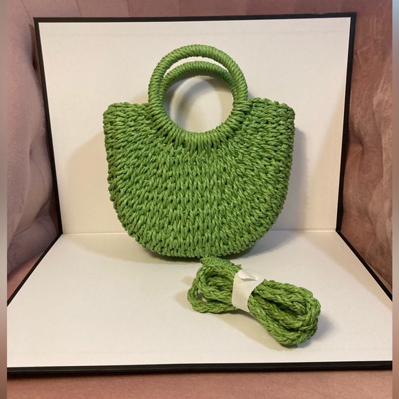 Handbags - Woven Green Straw Tote Bag with Round Handles